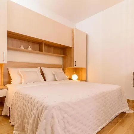 Cvita Apartman Baska Voda